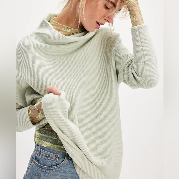 Free People Ottoman Slouchy Tunic Heavy Knit Oversized Relaxed Fit Burgundy Sz M - Picture 10 of 13